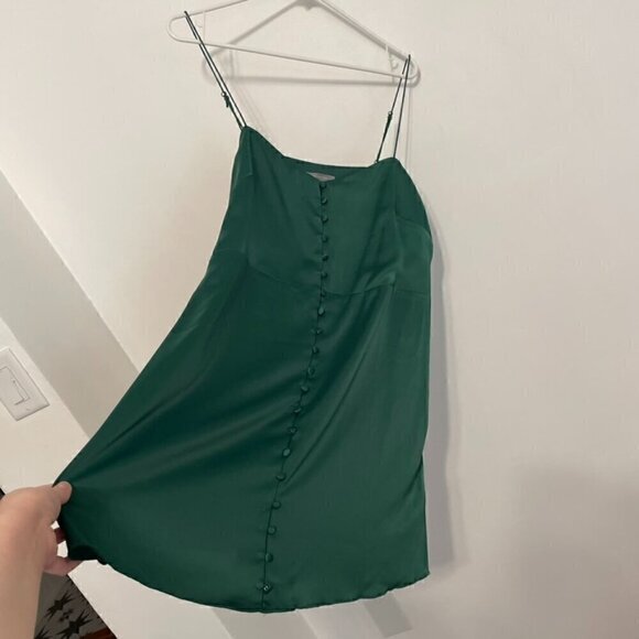 NEW NWT URBAN OUTFITTERS Padova Satin Slip Dress Emerald Green Button Front Mini - Picture 11 of 16